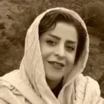 Mona Farzaneh